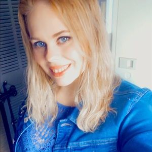 Meet your Posher, Amanda